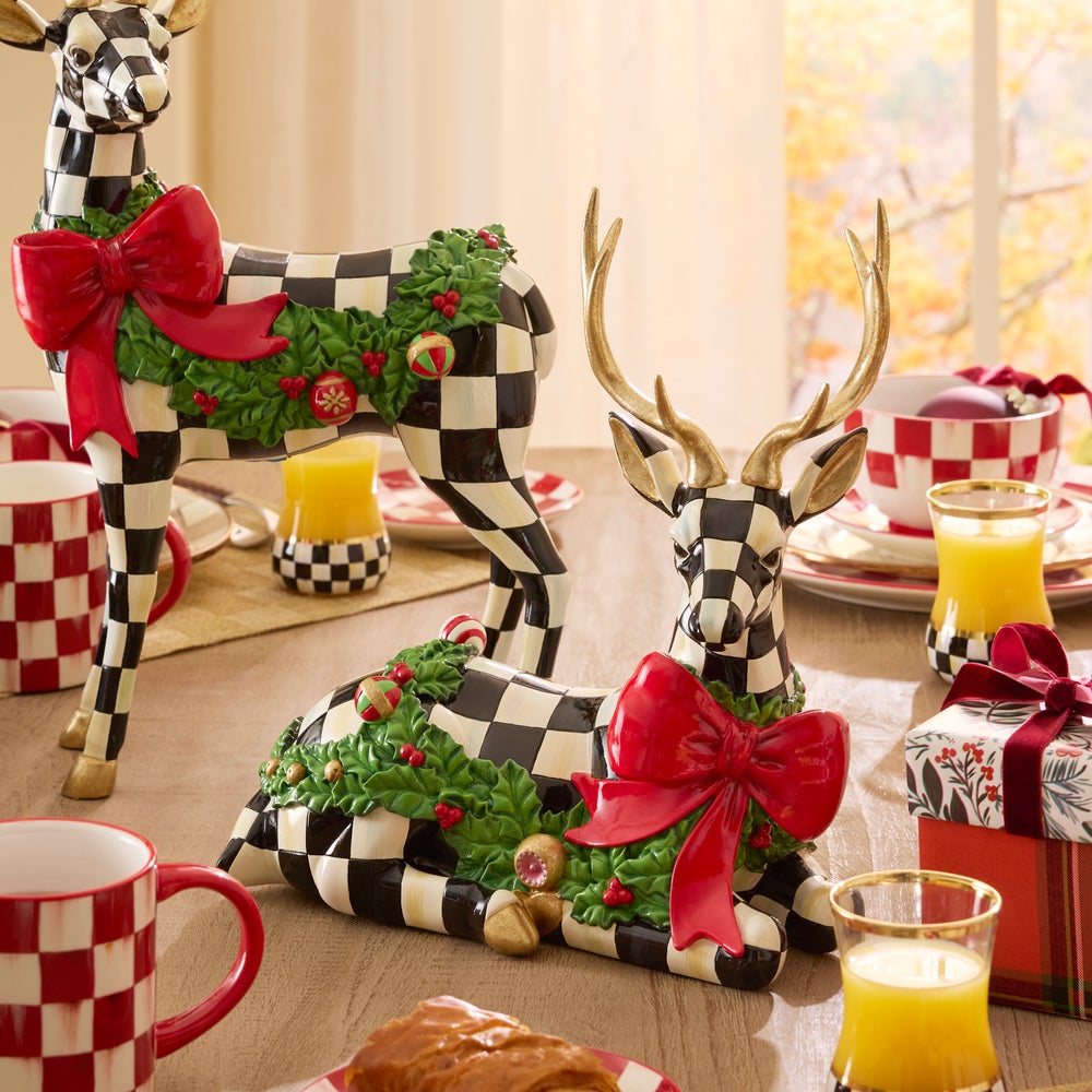 Holly Check Resting Deer