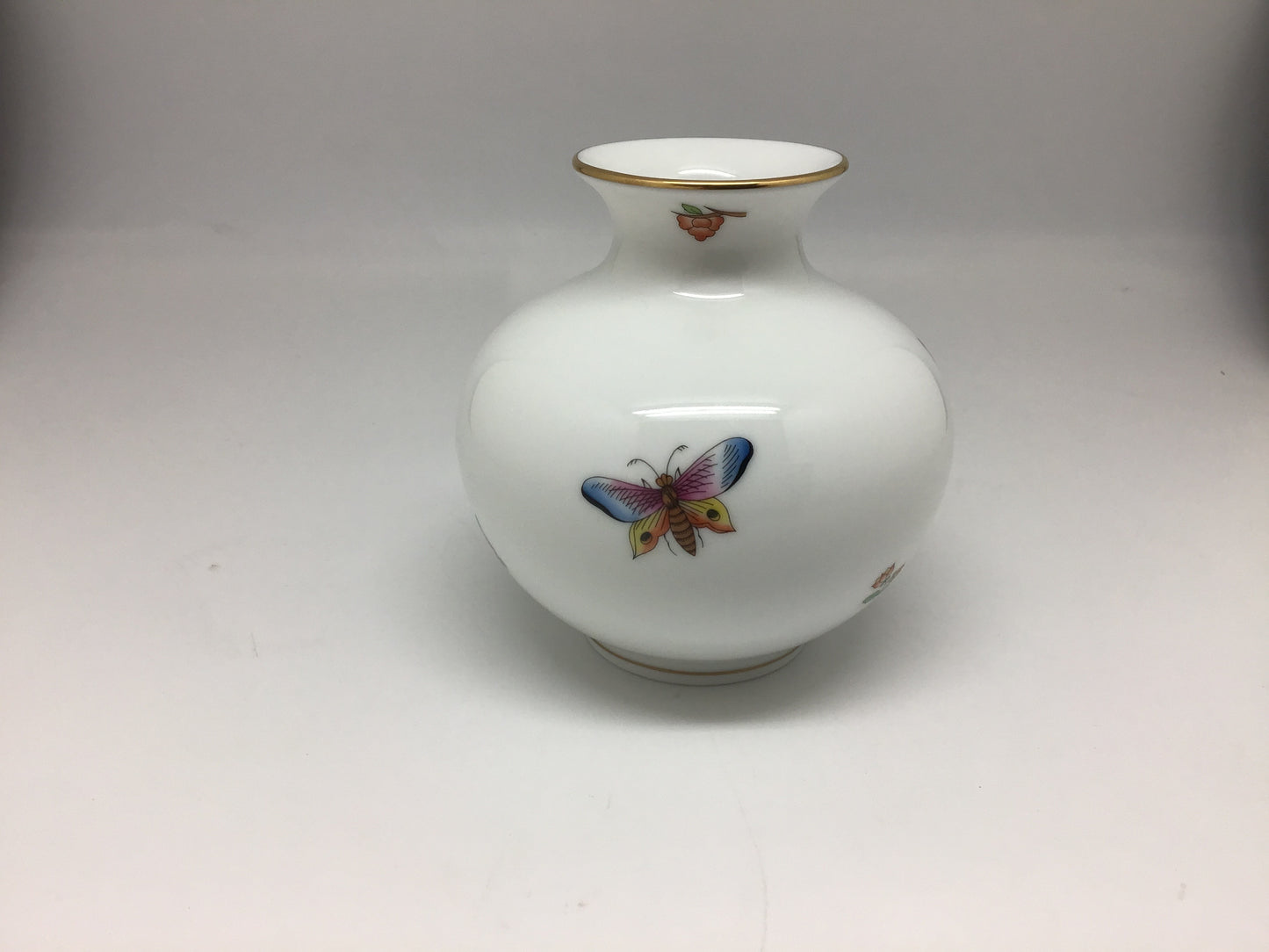 Round Vase
