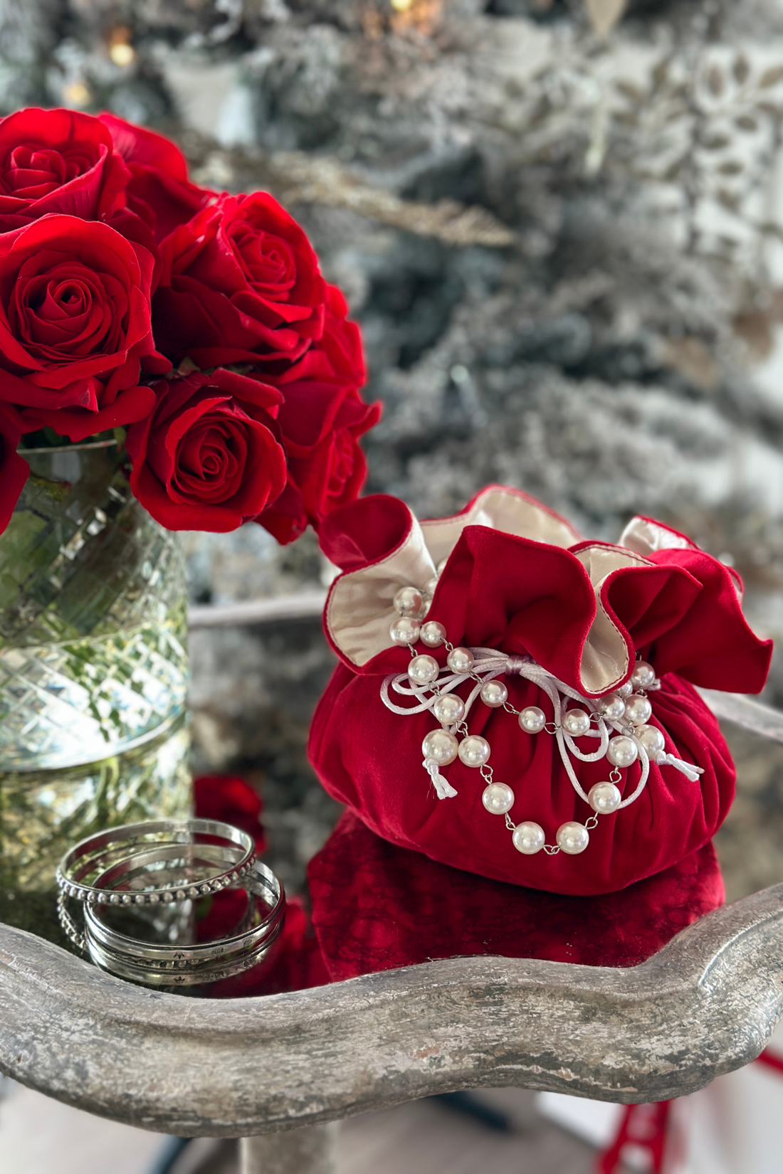 Velvet Jewelry Blossom Pouch