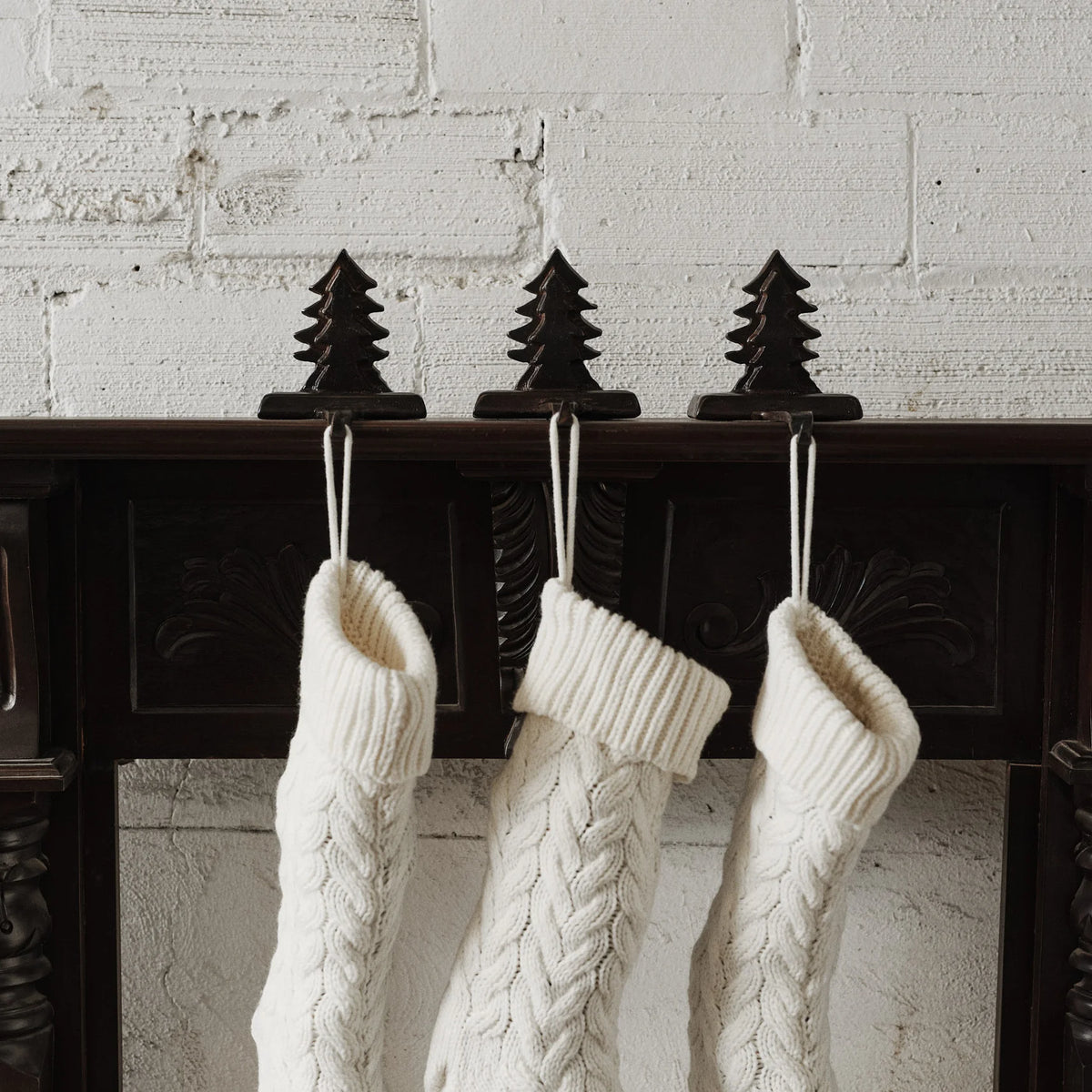 Pino Bota Stocking Holder
