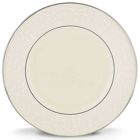 Pearl Innocence Dinner Plate