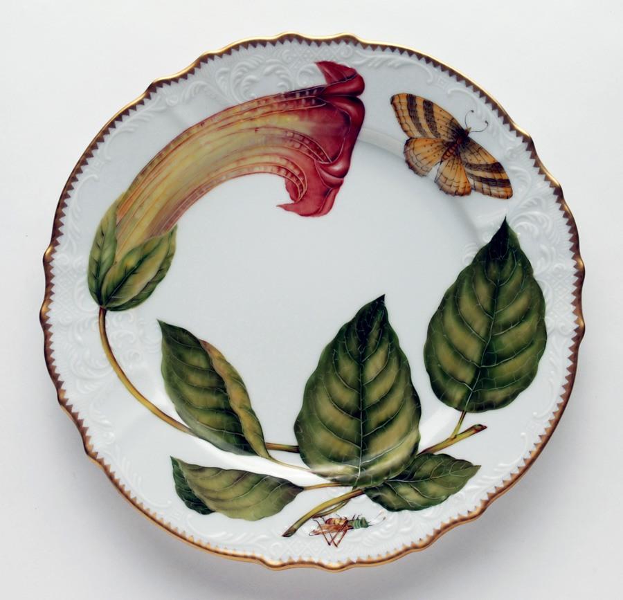 Treasure Garden Dinner Plate