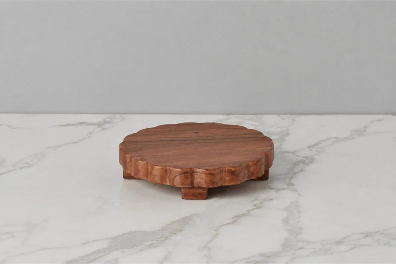 Scalloped Trivet Riser