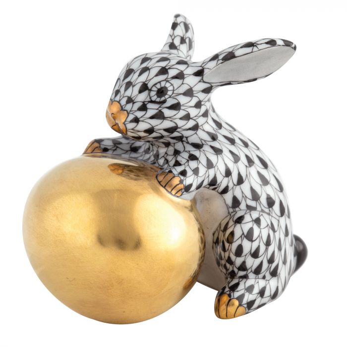 Bunny with Egg