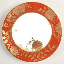 Kimono Accent Plate Red Chrysanthemum