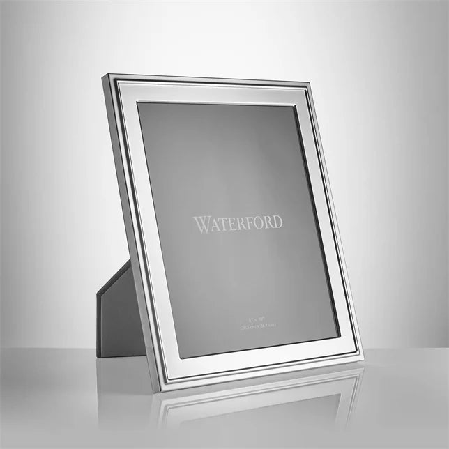 Classic Silver Picture Frame