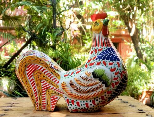 Rooster Table FIgure