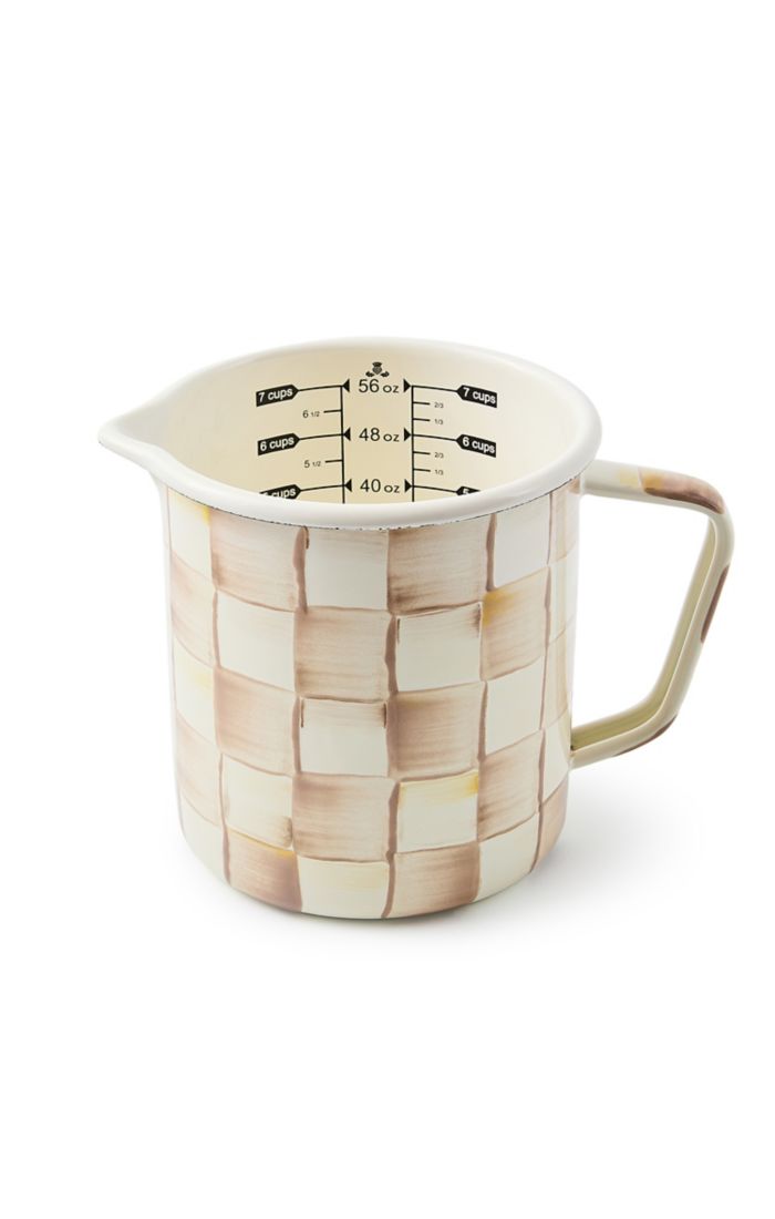 Check 7 Cup Measuring Cup