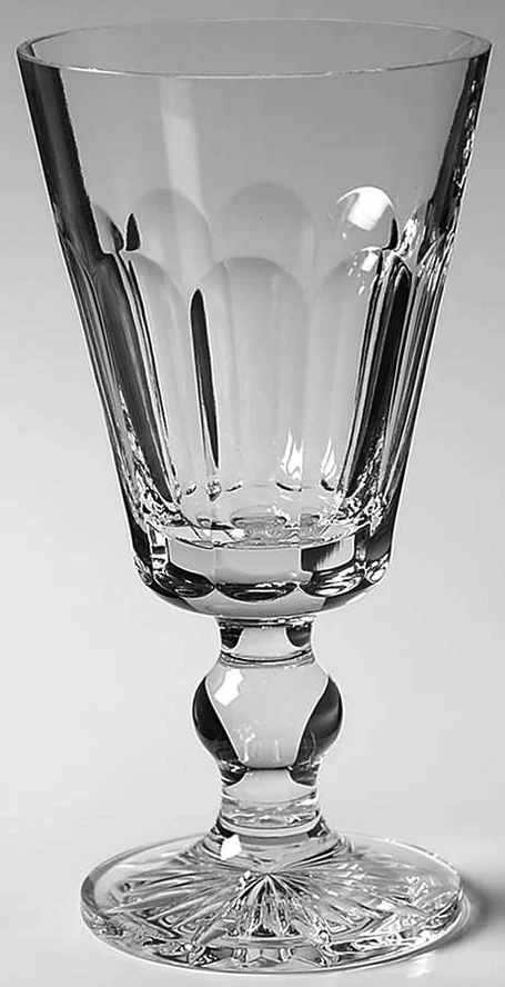 Grafton Street Bolton Red Wine Goblet