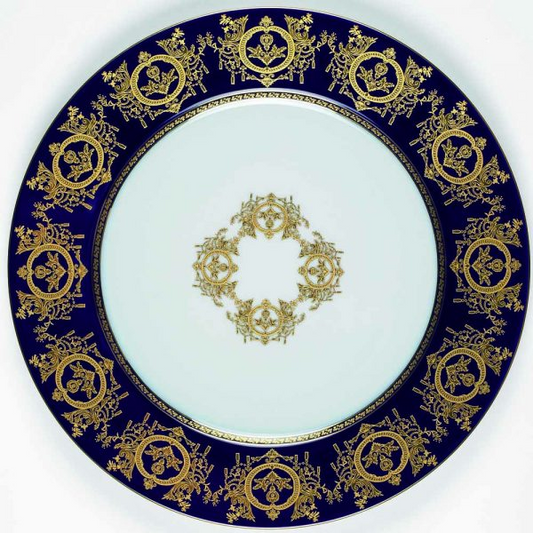 Ritz Imperial Bleu de Four Charger