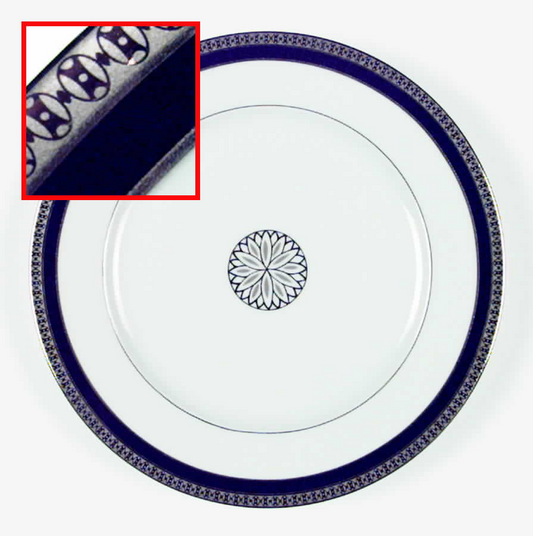 Symphonie Platinum Blue Accent Plate with Medallion